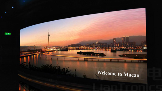 尊龙凯时人生就是搏光电在新濠天地君悦旅馆打造了三块高清小间距LED显示屏